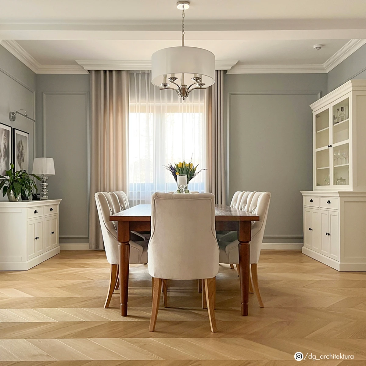 Lampa wisząca ATLANTA P05803NI-WH we wnętrzu